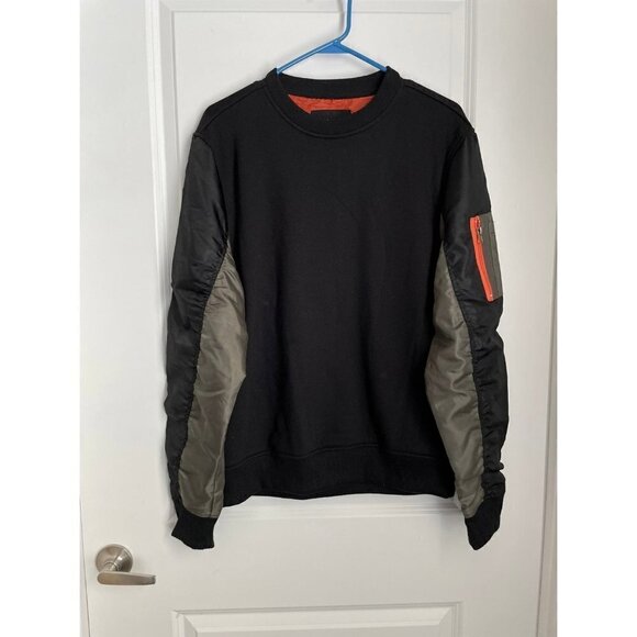 Sweater - Picture 1 of 4